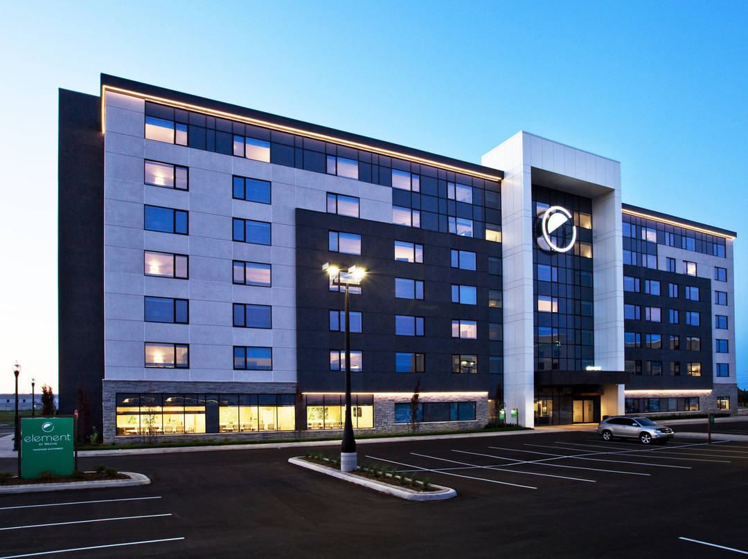 Element Vaughan Southwest主图