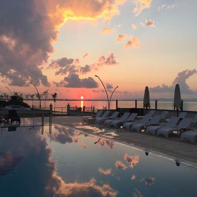 Blue Pier Hotel-官方