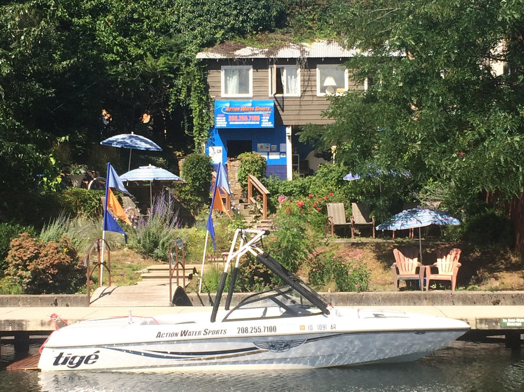 Action Water Sports-桑德波因特必去景点