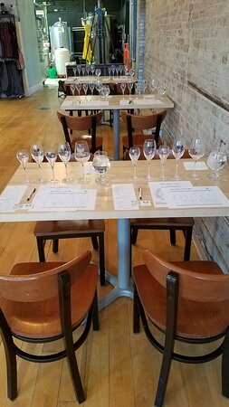 Mousse Sparkling Wine Co.-Jordan必去景点