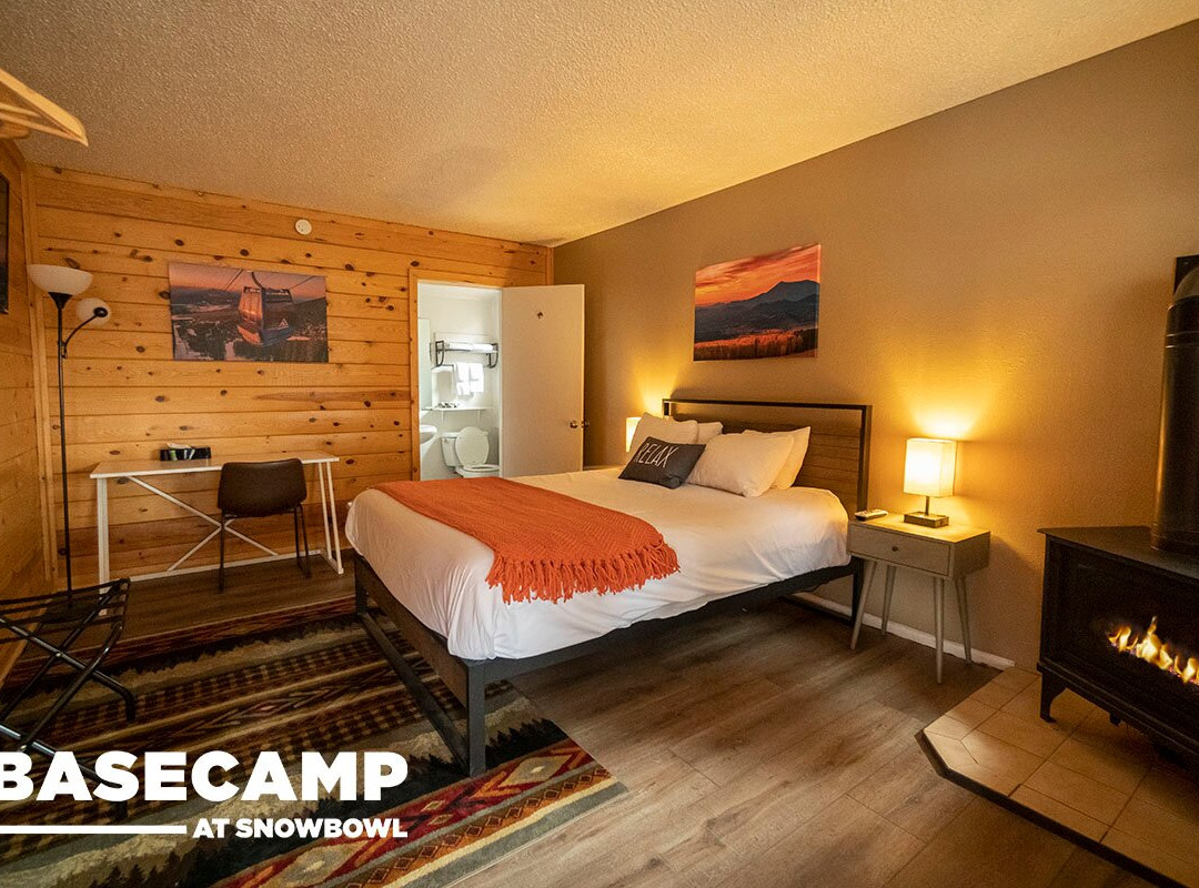 Basecamp at Snowbowl主图