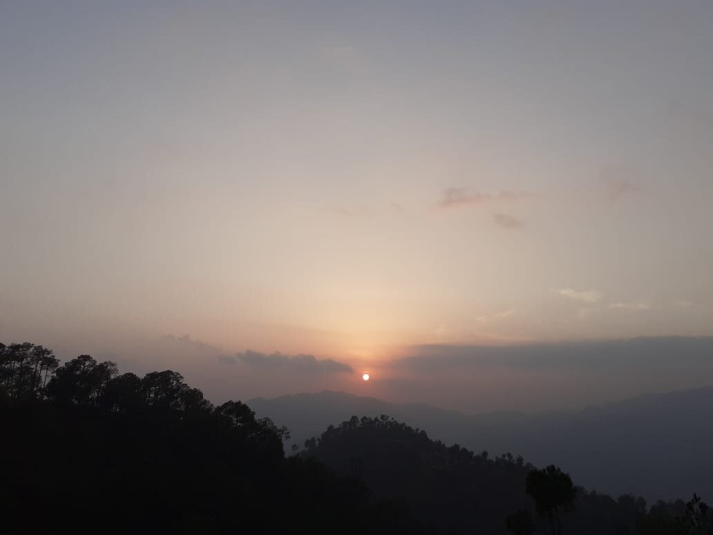 堪尼加度假酒店主图