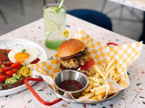 Something Sweet主图