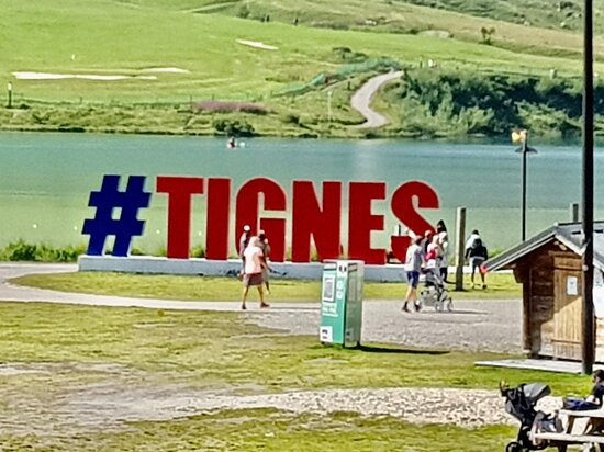 Lac De Tignes-提涅必去景点