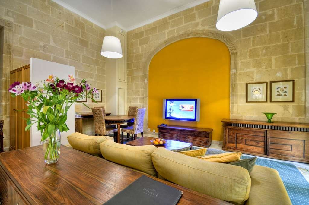 AX Palazzo Capua主图