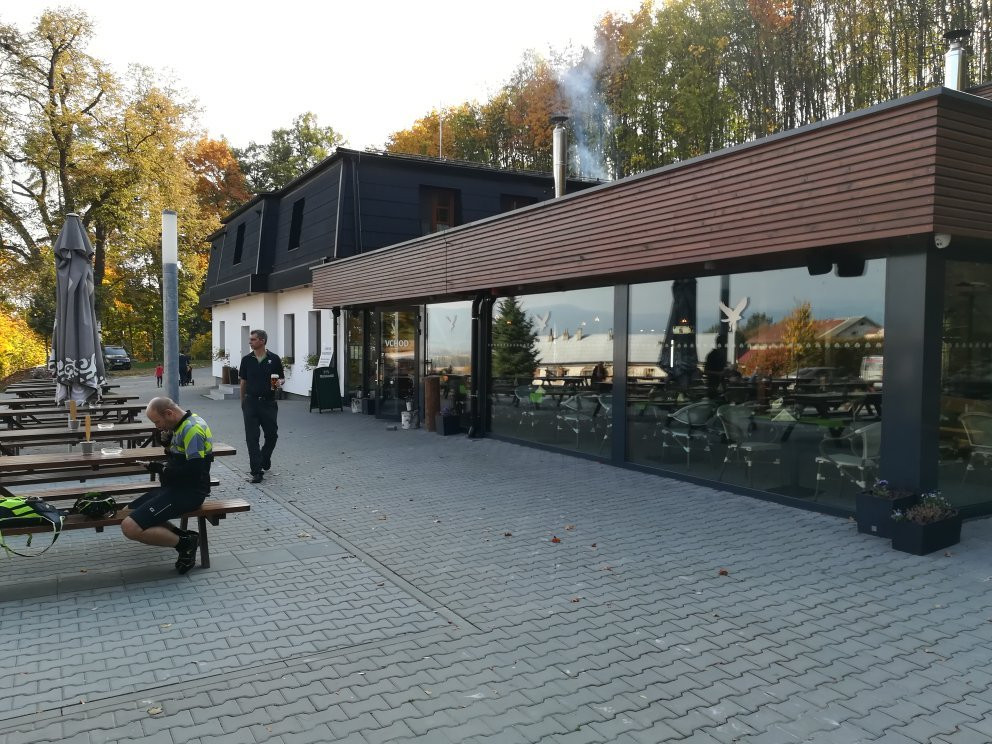札布热赫餐馆和美食-Restaurace Bludoveček