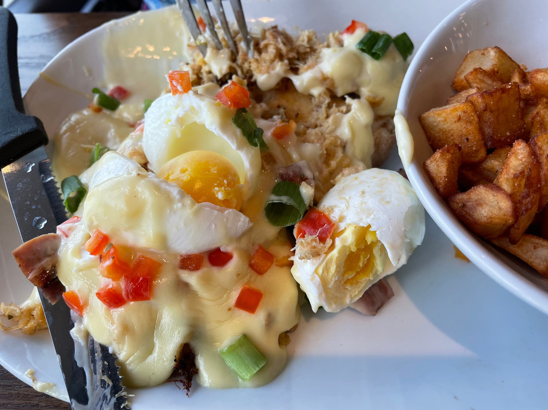 Another Broken Egg Cafe