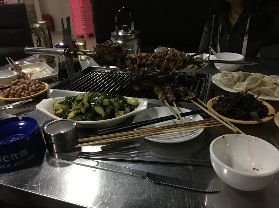 大余县旅游景点-沙田戏台