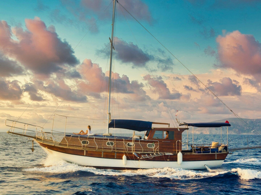 Lycia Boat - Daily private boat tours around Kalkan, Tour-卡尔坎必去景点