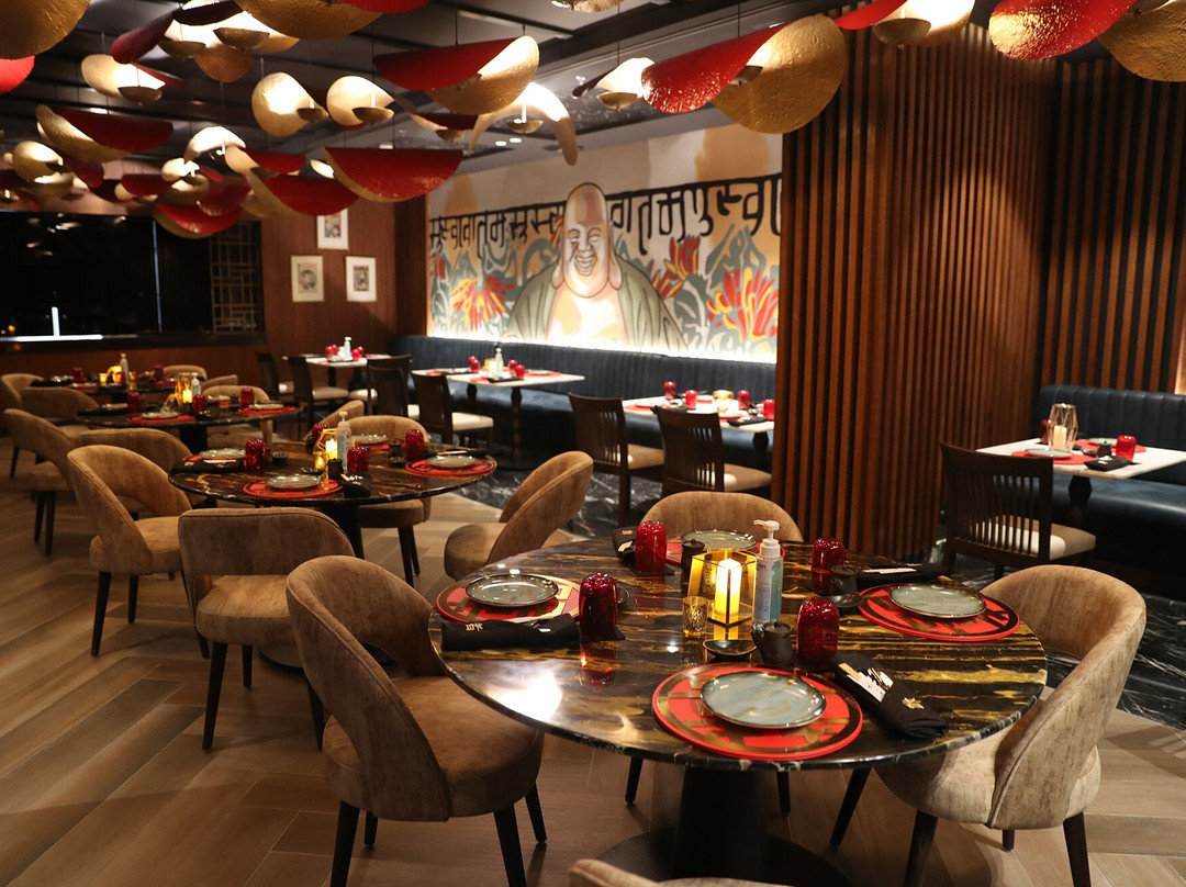 Sheikh Zayed City餐馆和美食-Miss Li Lee's Restaurant & Bar