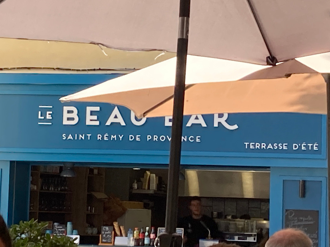 Le Beau Bar
