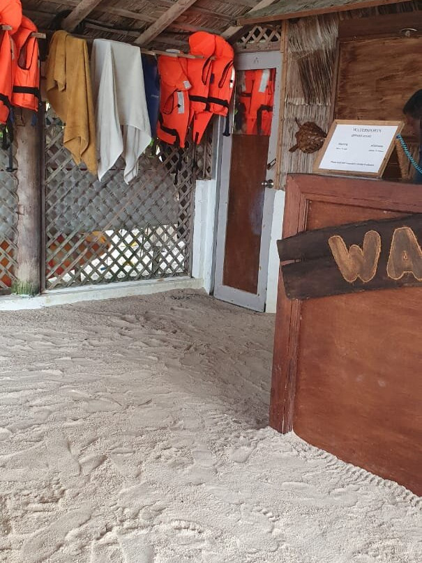 比亚户岛度假村主图