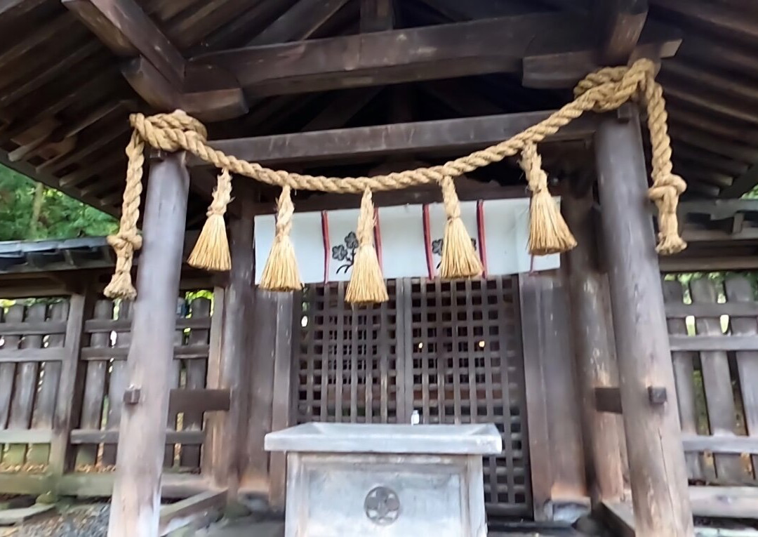 Suwa Shrine Kamishamaemiya-茅野市必去景点