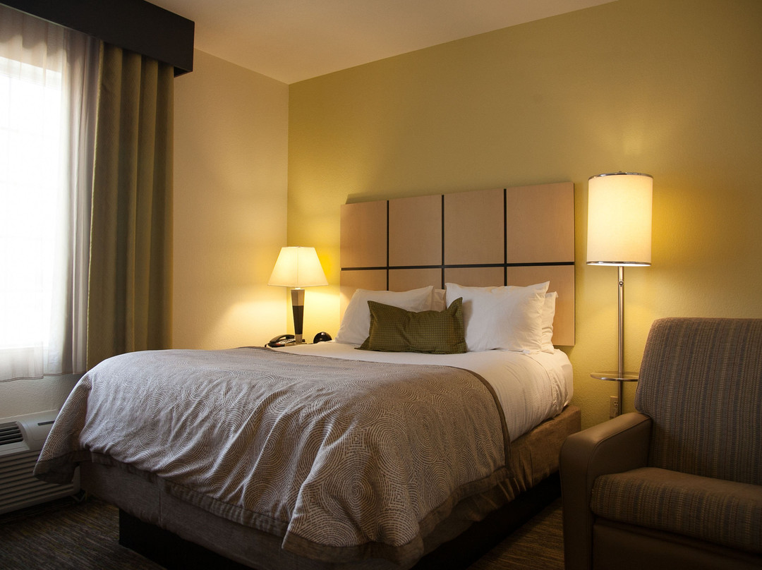 Candlewood Suites Alexandria By IHG主图