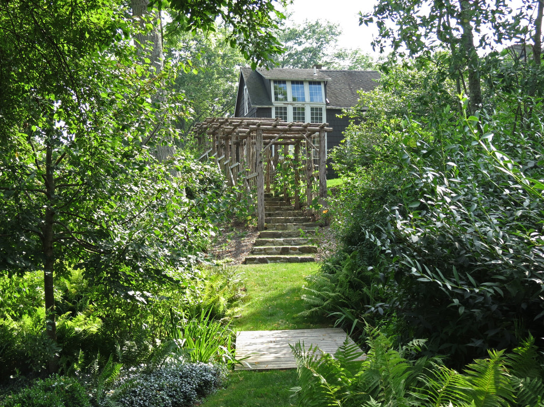 Bamboo Brook Outdoor Education Center景点图片