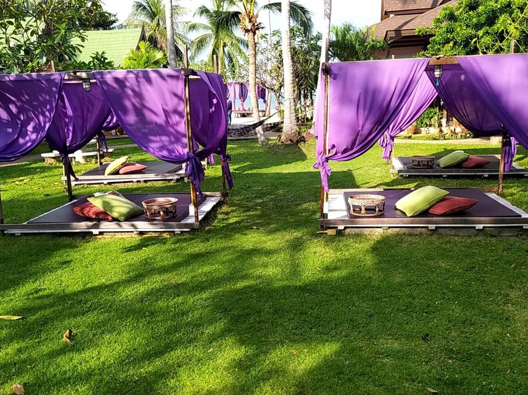 攀牙小屋度假村主图