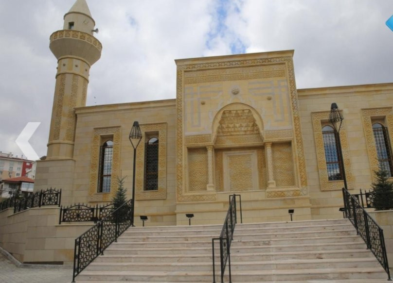 Ahi Evran Camii