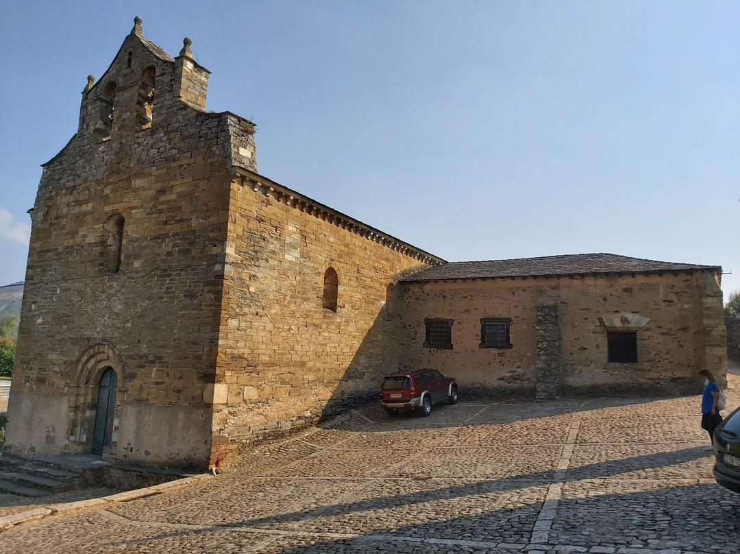Iglesia de Santiago景点图片