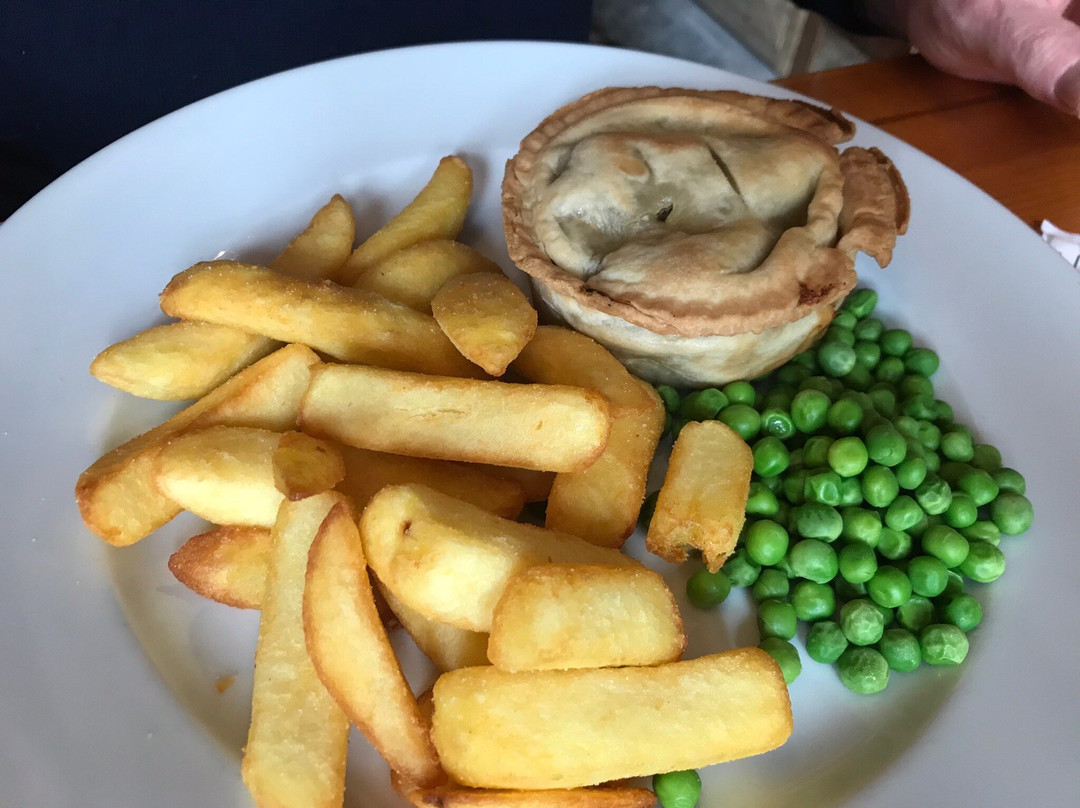 偷猎者旅馆主图