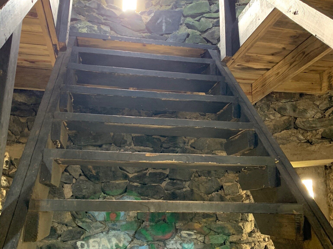 Mount Tom State Park-利奇菲尔德必去景点