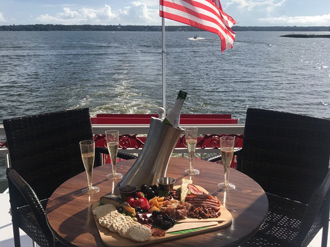 Dora Queen-Tavares必去景点