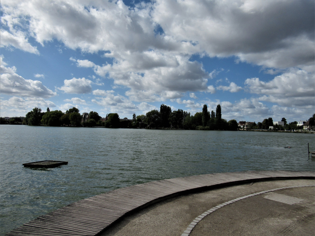Jardin De La Villa Du Lac-昂吉安莱班必去景点