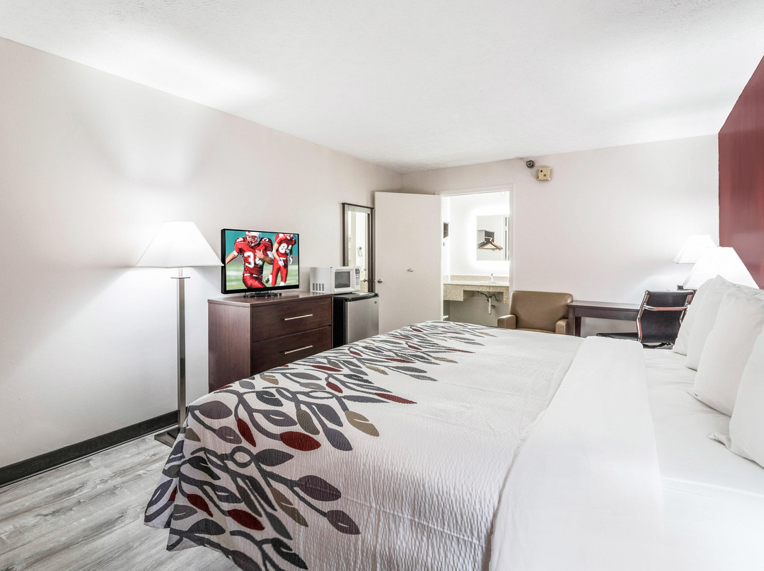 Red Roof Inn Cadiz主图