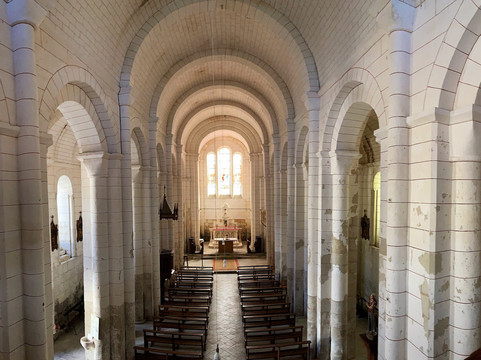 Eglise et Prieuré Saint-Jean-Baptiste-Ronsenac必去景点