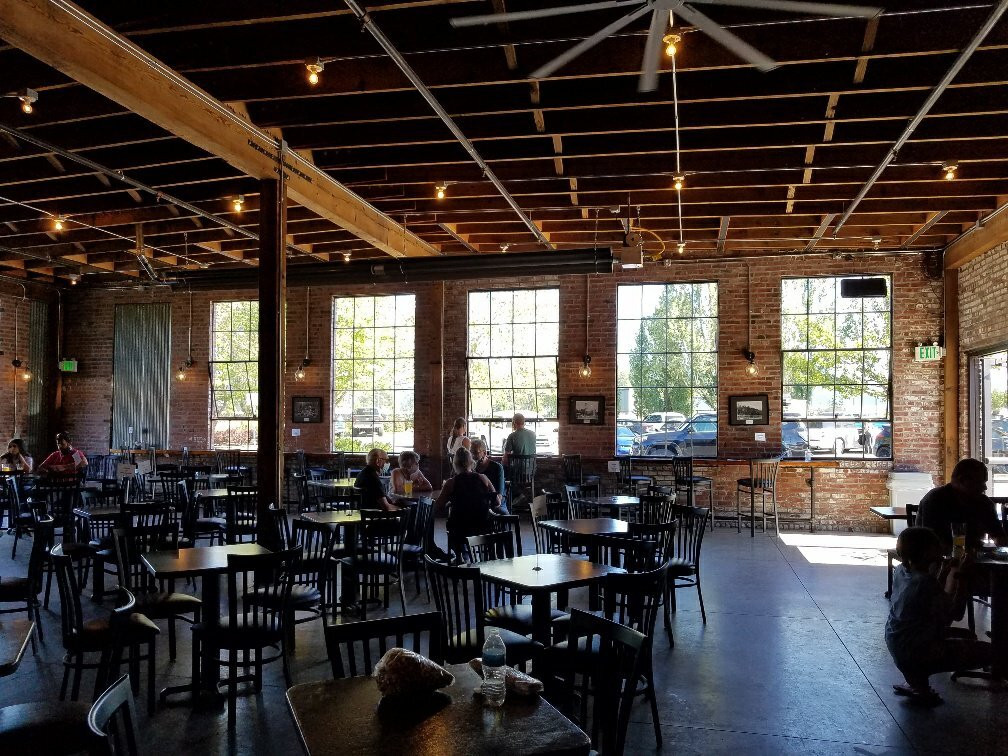 Headworks Brewing-Enumclaw必去景点