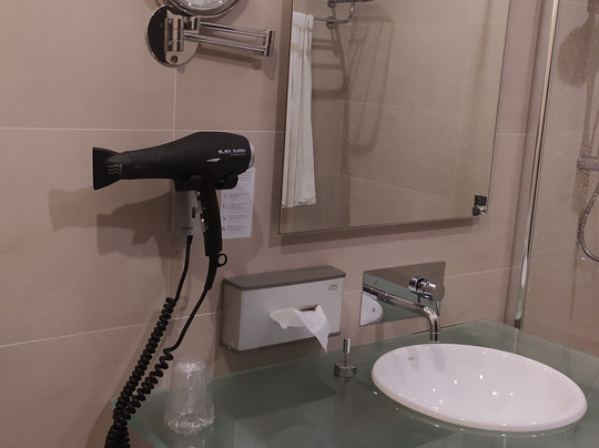 直布罗陀酒店主图