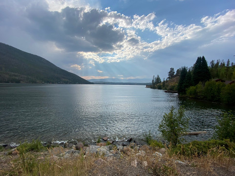 The Beach at Grand Lake-格兰德湖必去景点