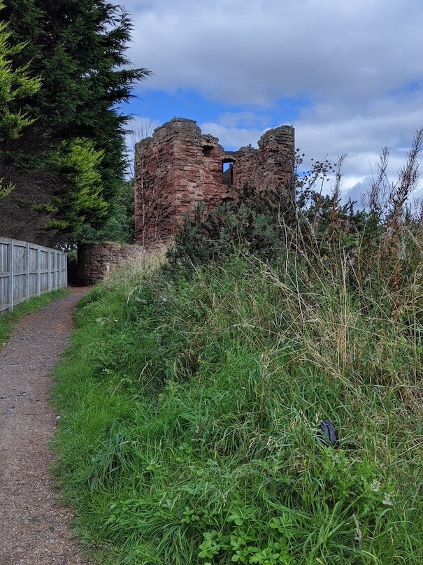 MacDuff Castle-East Wemyss必去景点