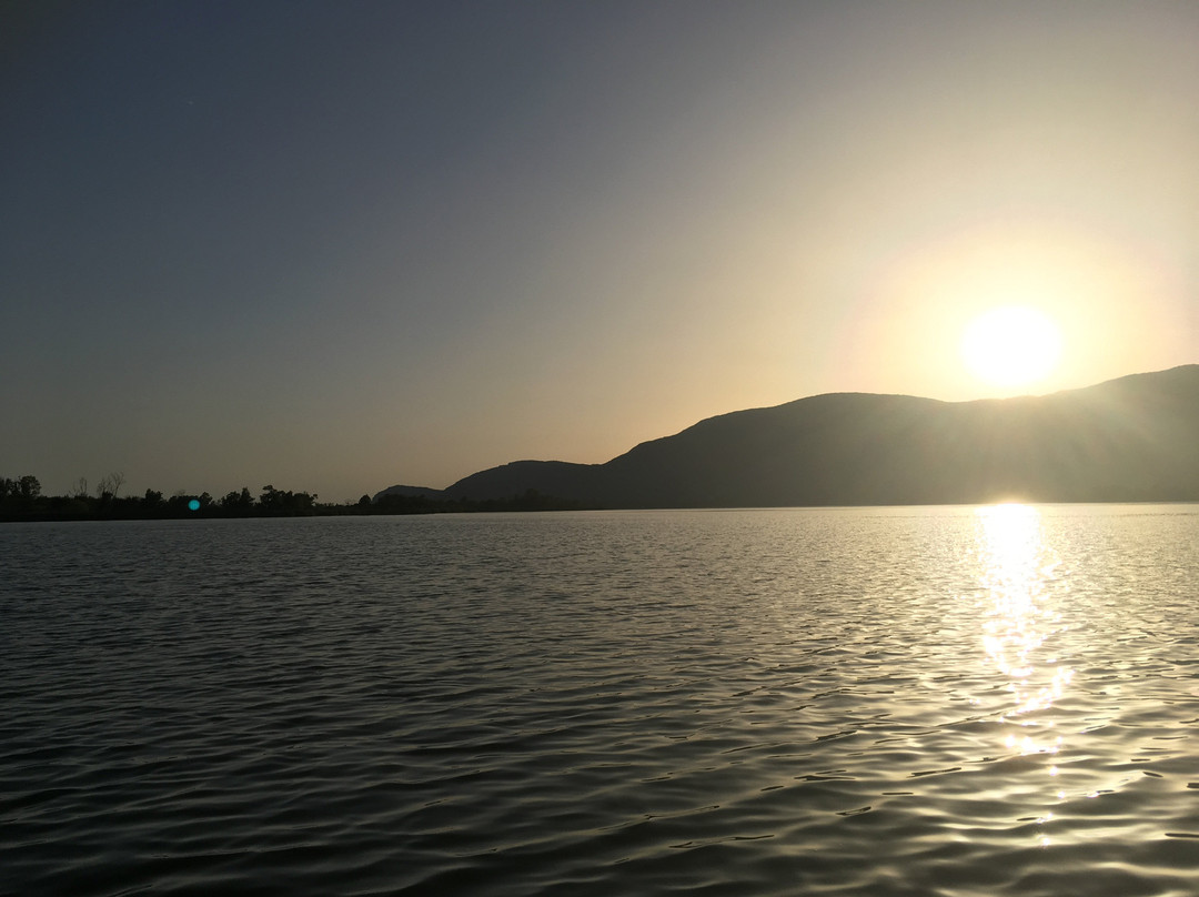 Lago Di Fondi-丰迪必去景点