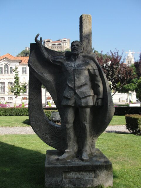 Estatua de Luis de Camoes景点图片