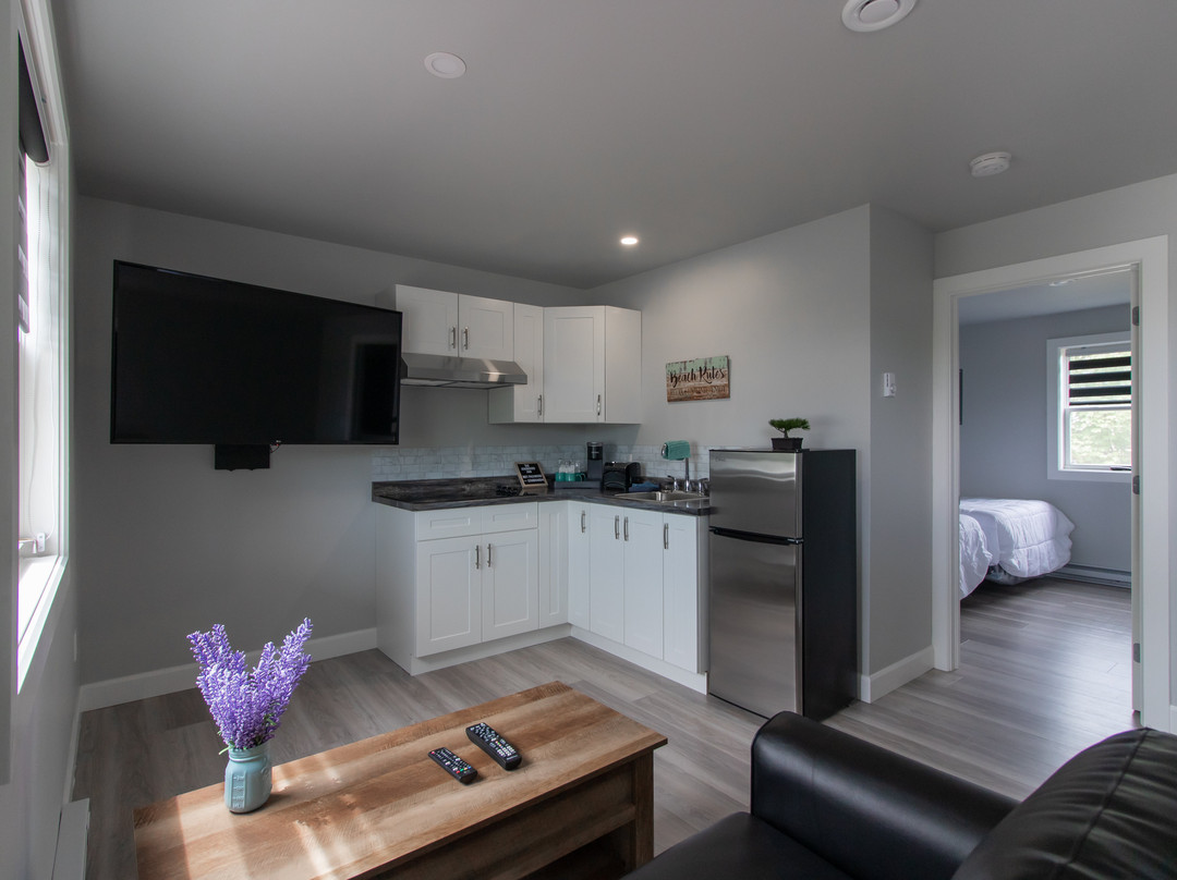 Starboard Inn & Portside Lounge主图