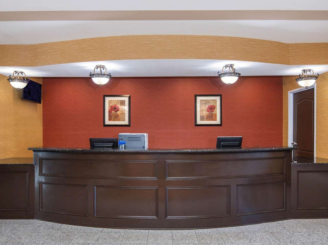 La Quinta Inn & Suites by Wyndham Atlanta-Union City主图