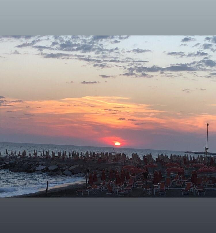 Wimbi Beach Bar景点图片
