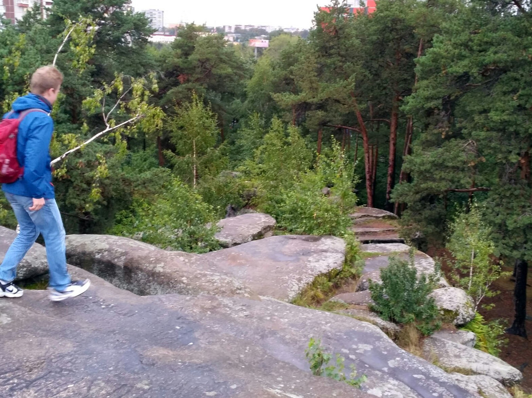 Shartashskye Kamennye Palatki-叶卡捷琳堡必去景点