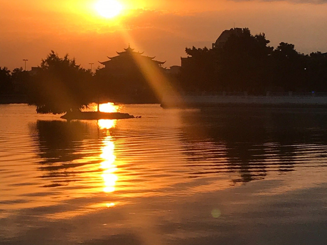 Lahijan Lake景点图片