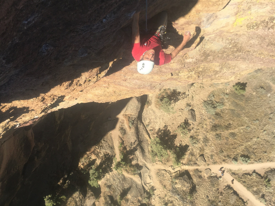 Smith Rock Climbing Guides景点图片