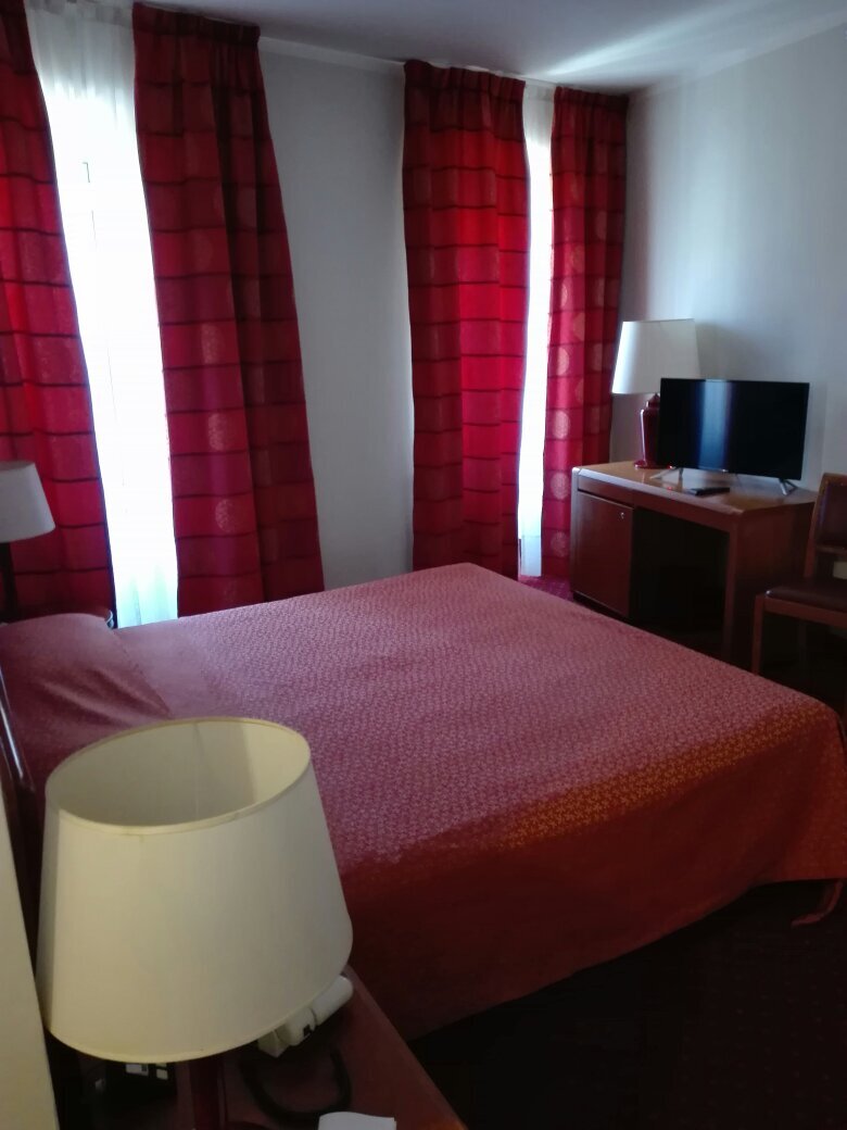 Intra Hotel-官方