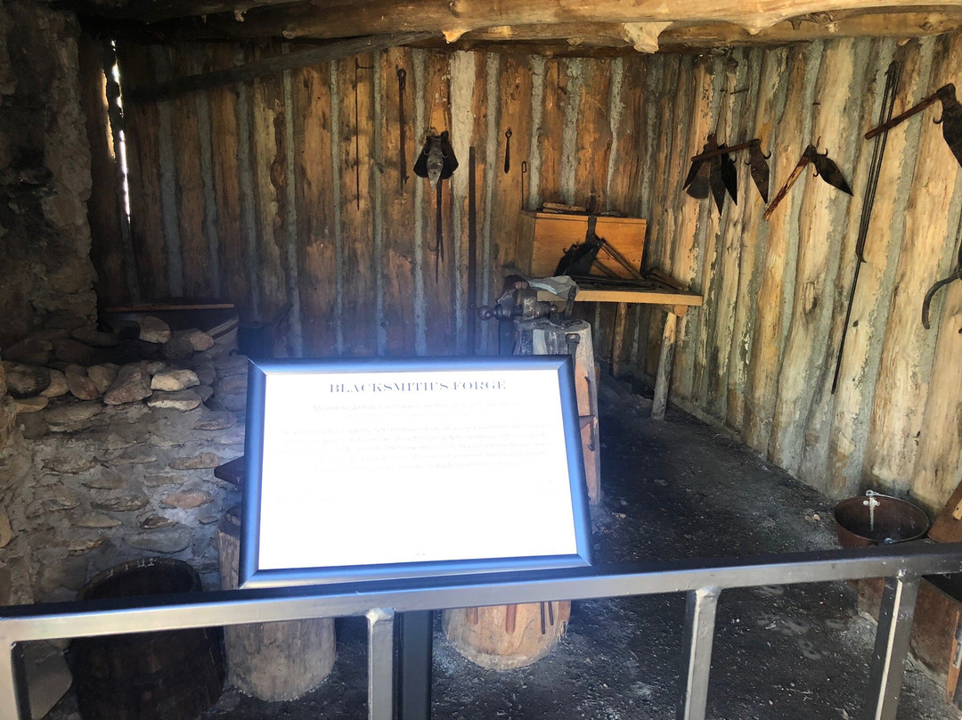 Lewis & Clark Interpretive Center (lcic)-Washburn必去景点