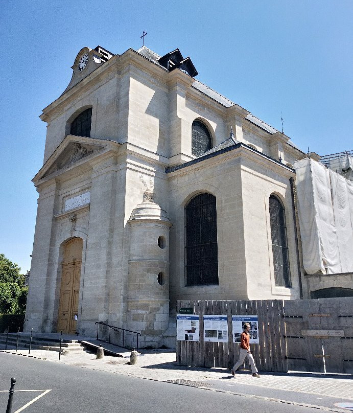 Église Notre-dame De Chantilly景点图片