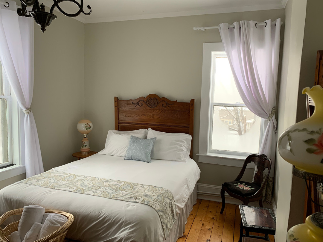 Carlisle House主图