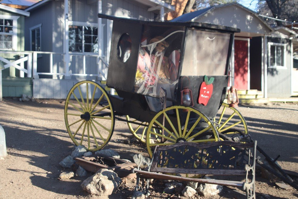 Oak Tree Mountain-Oak Glen必去景点