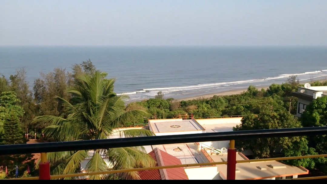 Westbay Resort and Spa主图