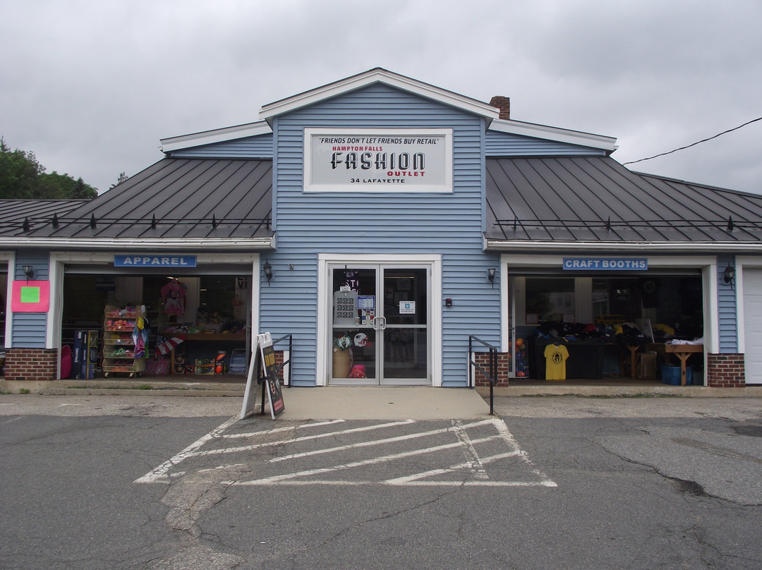 Kensington旅游景点-Hampton Falls Fashion Outlet