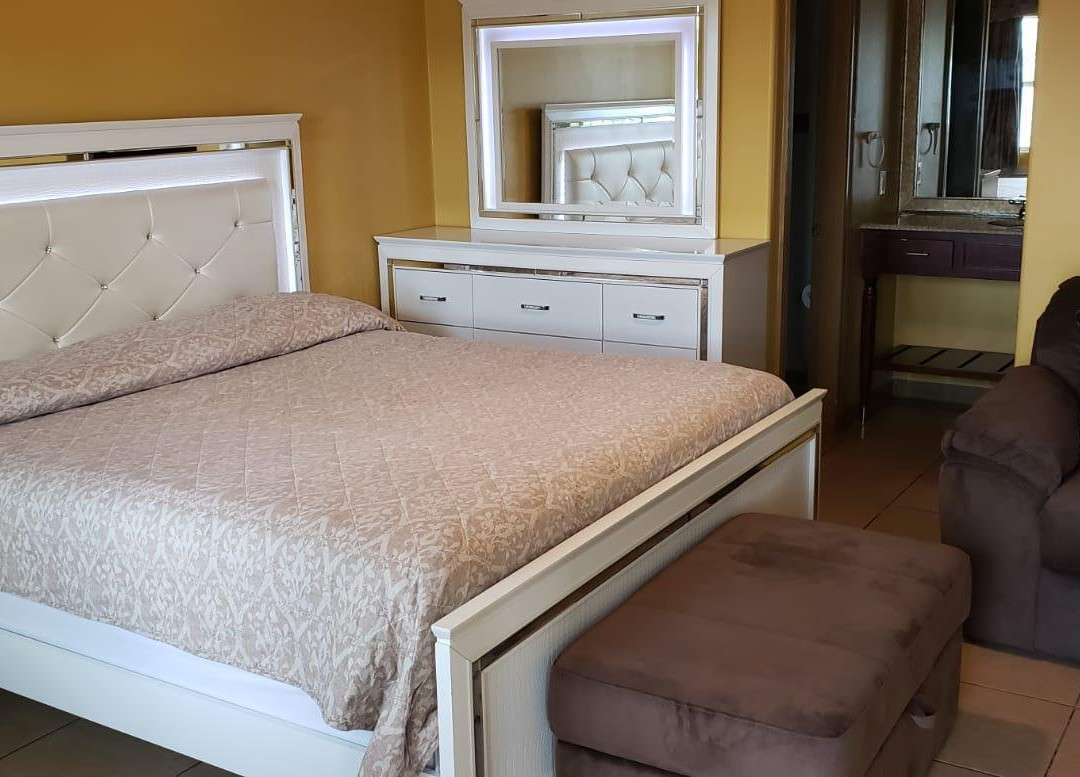 Hotel Pharr Plaza主图