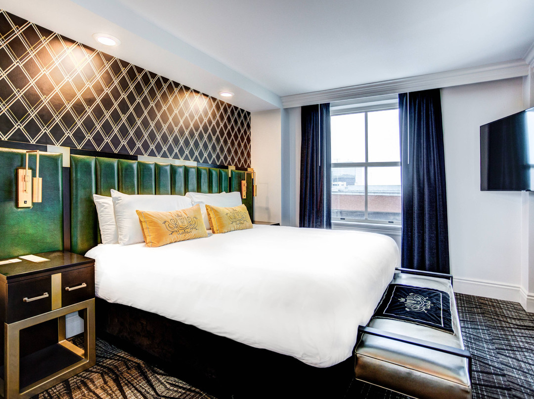 The Warrior Hotel, Autograph Collection主图