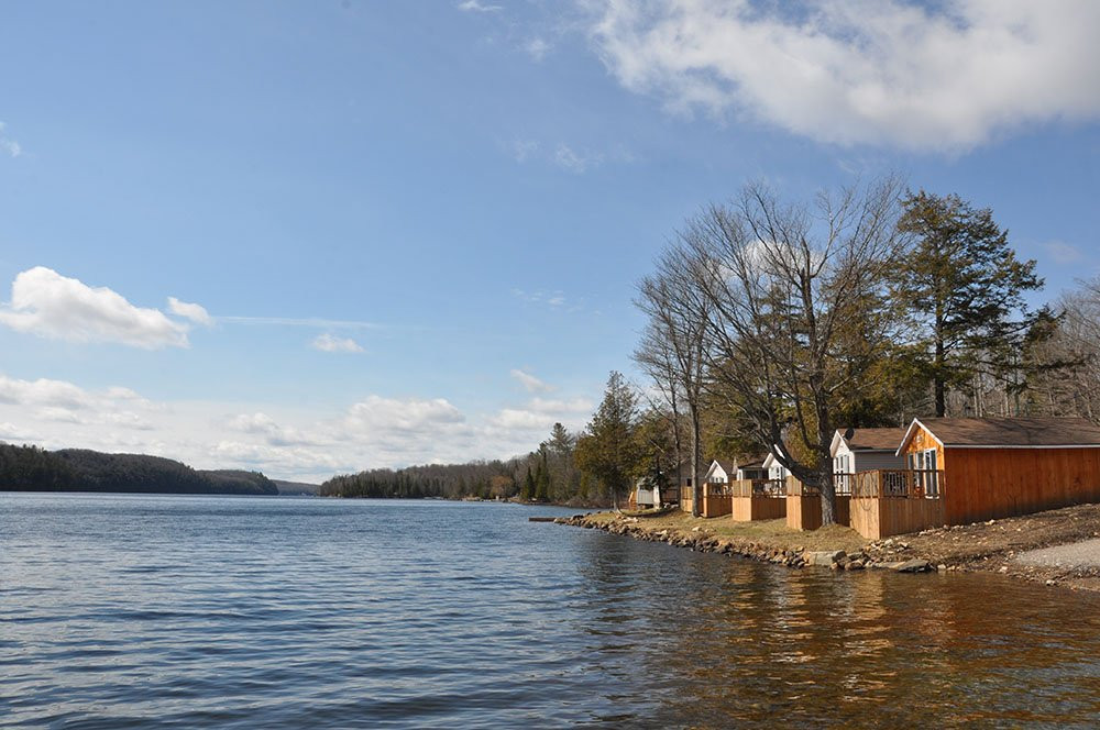 Twin Lakes Resort